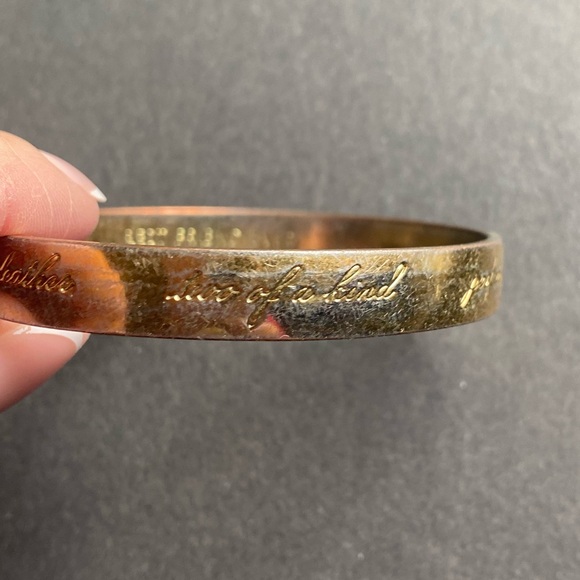 Kate Spade Of New York Best Friend Ever Etchings Gold Tone Bangle Bracelet - Picture 14 of 14
